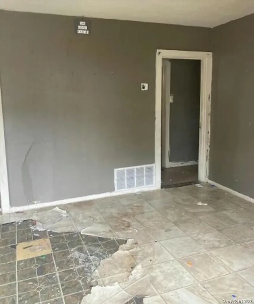 3010 Neptune Street San Antonio TX 78226