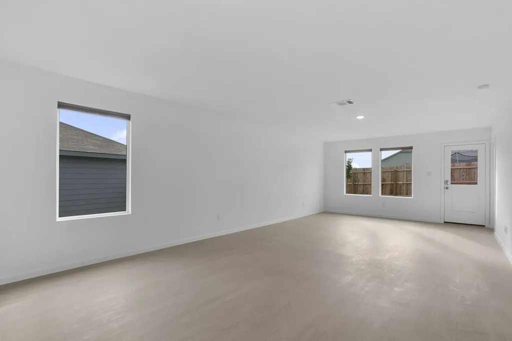 7316 Green Sapphire San Antonio TX 78263