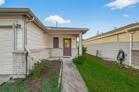 2630 Skyview Crest Court Houston TX 77047