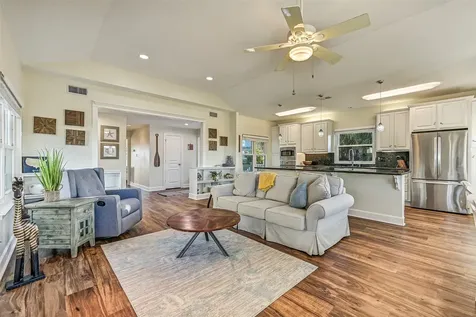 13414 Binnacle Way Galveston TX 77554