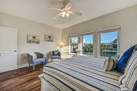 13414 Binnacle Way Galveston TX 77554
