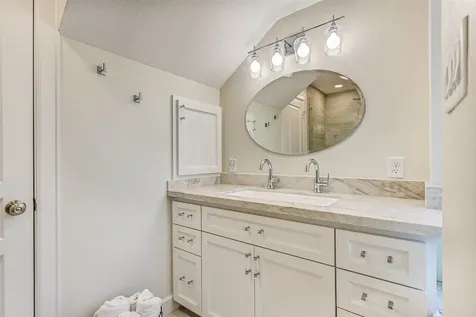 13414 Binnacle Way Galveston TX 77554