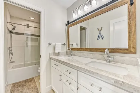13414 Binnacle Way Galveston TX 77554