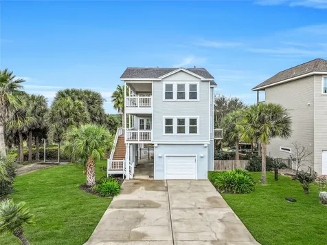 13414 Binnacle Way Galveston TX 77554