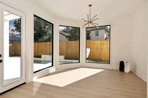 10 Libretto Court The Woodlands TX 77382