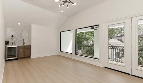 10 Libretto Court The Woodlands TX 77382
