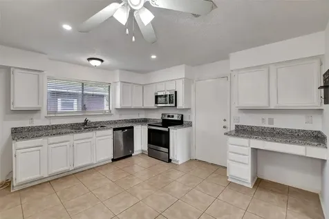 1311 Oak Hollow Drive Friendswood TX 77546