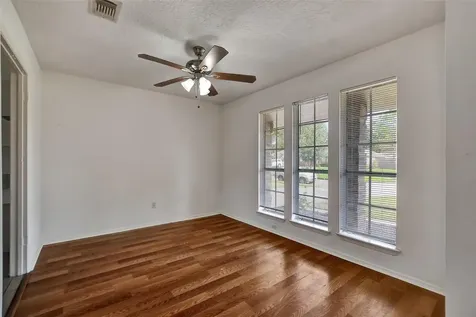 1311 Oak Hollow Drive Friendswood TX 77546