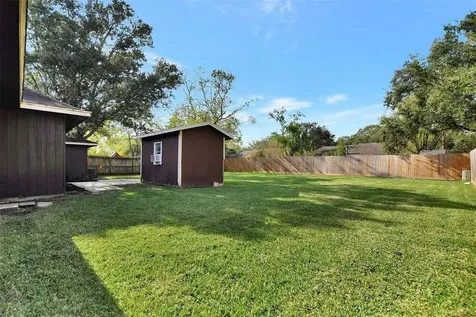 1311 Oak Hollow Drive Friendswood TX 77546