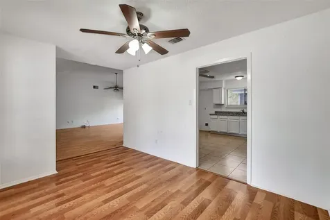 1311 Oak Hollow Drive Friendswood TX 77546