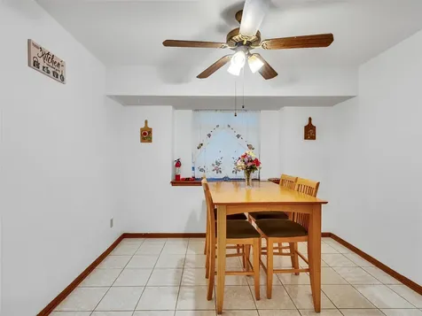 4002 Thistledown Drive Pasadena TX 77504