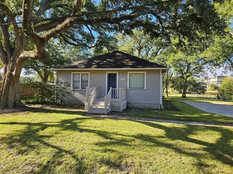 603 Landrum Avenue League City TX 77573