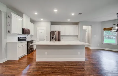 65 County Road 2266 Cleveland TX 77327