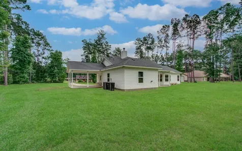 65 County Road 2266 Cleveland TX 77327