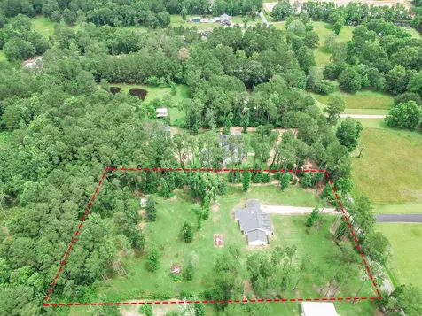 65 County Road 2266 Cleveland TX 77327
