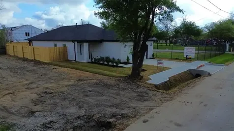 3325 Beulah Street Houston TX 77004