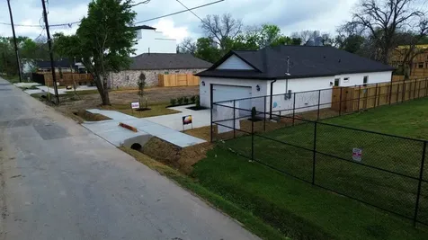 3325 Beulah Street Houston TX 77004