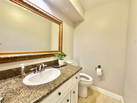 2514 Nantucket Drive C Houston TX 77057