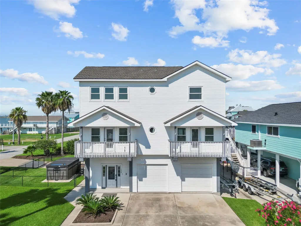 138 Isles End Road Galveston TX 77554