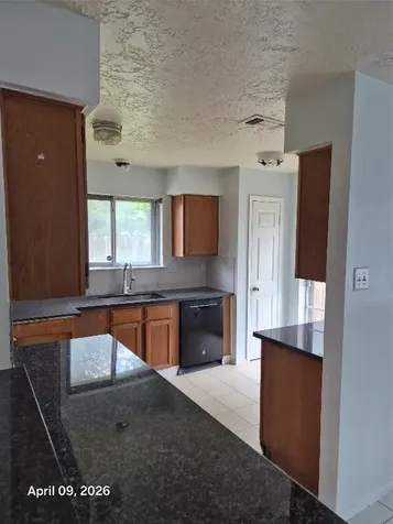 8315 Lone Quail Drive Houston TX 77489