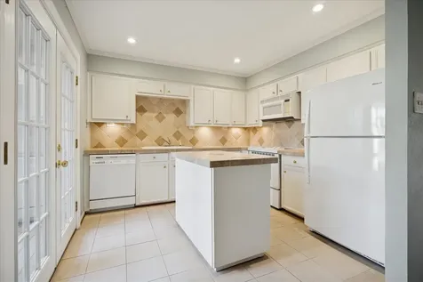 11521 Village Place Drive 154 Houston TX 77077