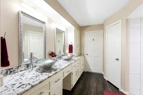 15610 Winmoss Court Houston TX 77068