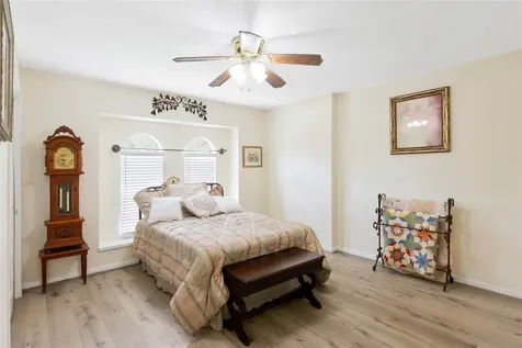 15610 Winmoss Court Houston TX 77068