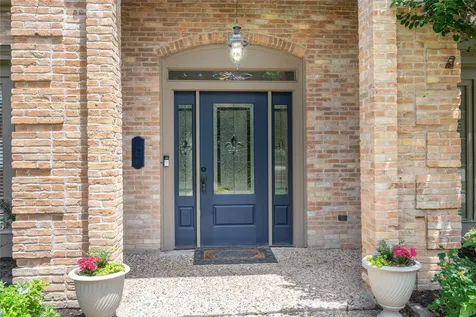 15610 Winmoss Court Houston TX 77068
