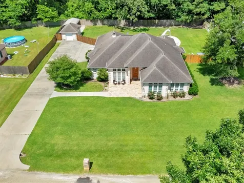 262 Creekwood Drive Huntington TX 75949