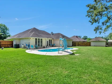 262 Creekwood Drive Huntington TX 75949