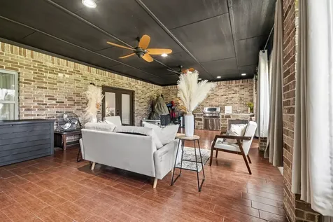 8500 Anastasia Avenue Beaumont TX 77705