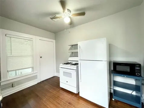 4009 Oak Ridge Street Houston TX 77009