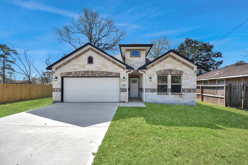 7322 Fawnridge Drive Houston TX 77028