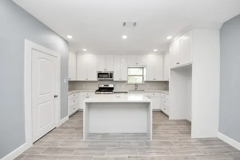 7322 Fawnridge Drive Houston TX 77028