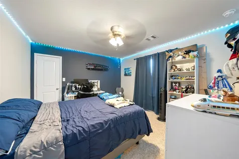 4002 Longwood Drive Mont Belvieu TX 77523