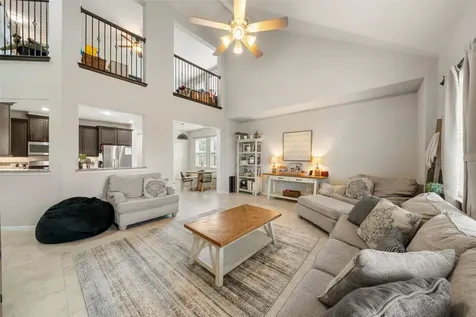 4002 Longwood Drive Mont Belvieu TX 77523