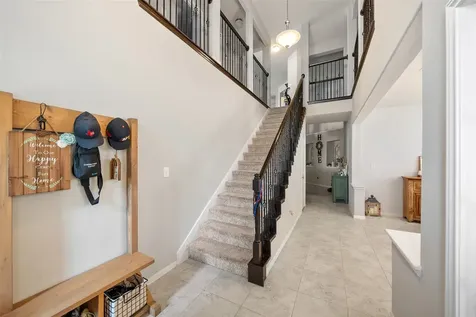 4002 Longwood Drive Mont Belvieu TX 77523