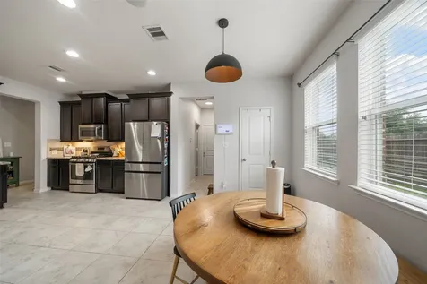 4002 Longwood Drive Mont Belvieu TX 77523