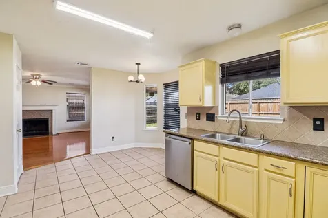16810 Blairstone Houston TX 77084
