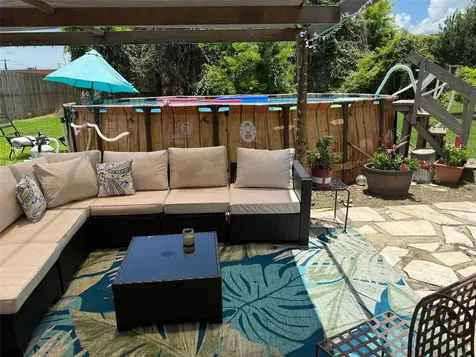 212 N Resident Street A Wharton TX 77488