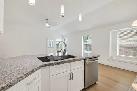 1834 Kessler Park Court Houston TX 77047