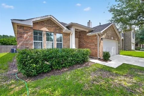 1834 Kessler Park Court Houston TX 77047