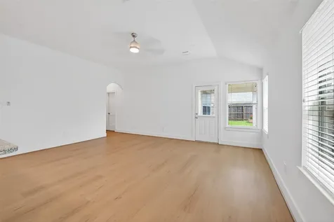 1834 Kessler Park Court Houston TX 77047
