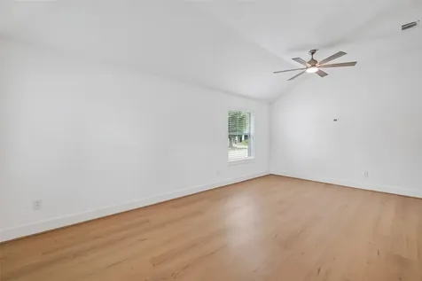 1834 Kessler Park Court Houston TX 77047
