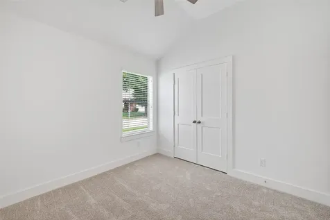 1834 Kessler Park Court Houston TX 77047