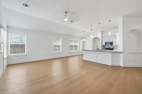 1834 Kessler Park Court Houston TX 77047