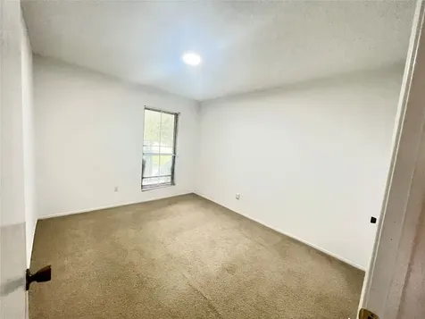1516 Bay Area Boulevard A8 Houston TX 77058