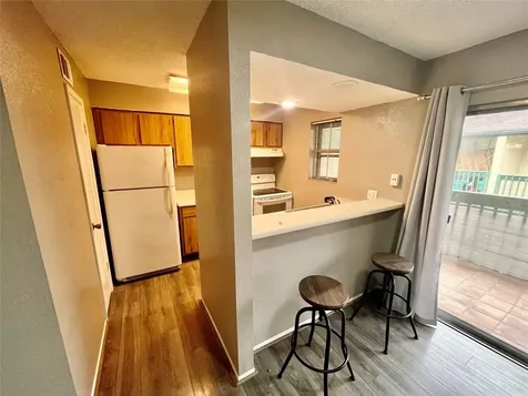 1516 Bay Area Boulevard A8 Houston TX 77058
