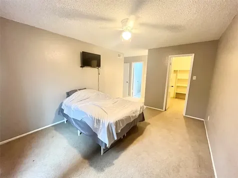 1516 Bay Area Boulevard A8 Houston TX 77058
