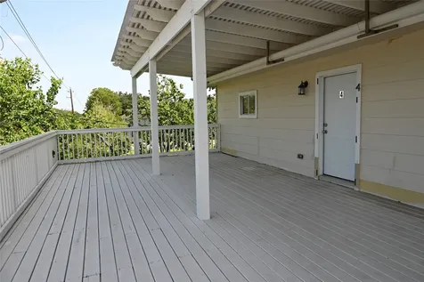 510 Glen Cove Street 4 Kemah TX 77565